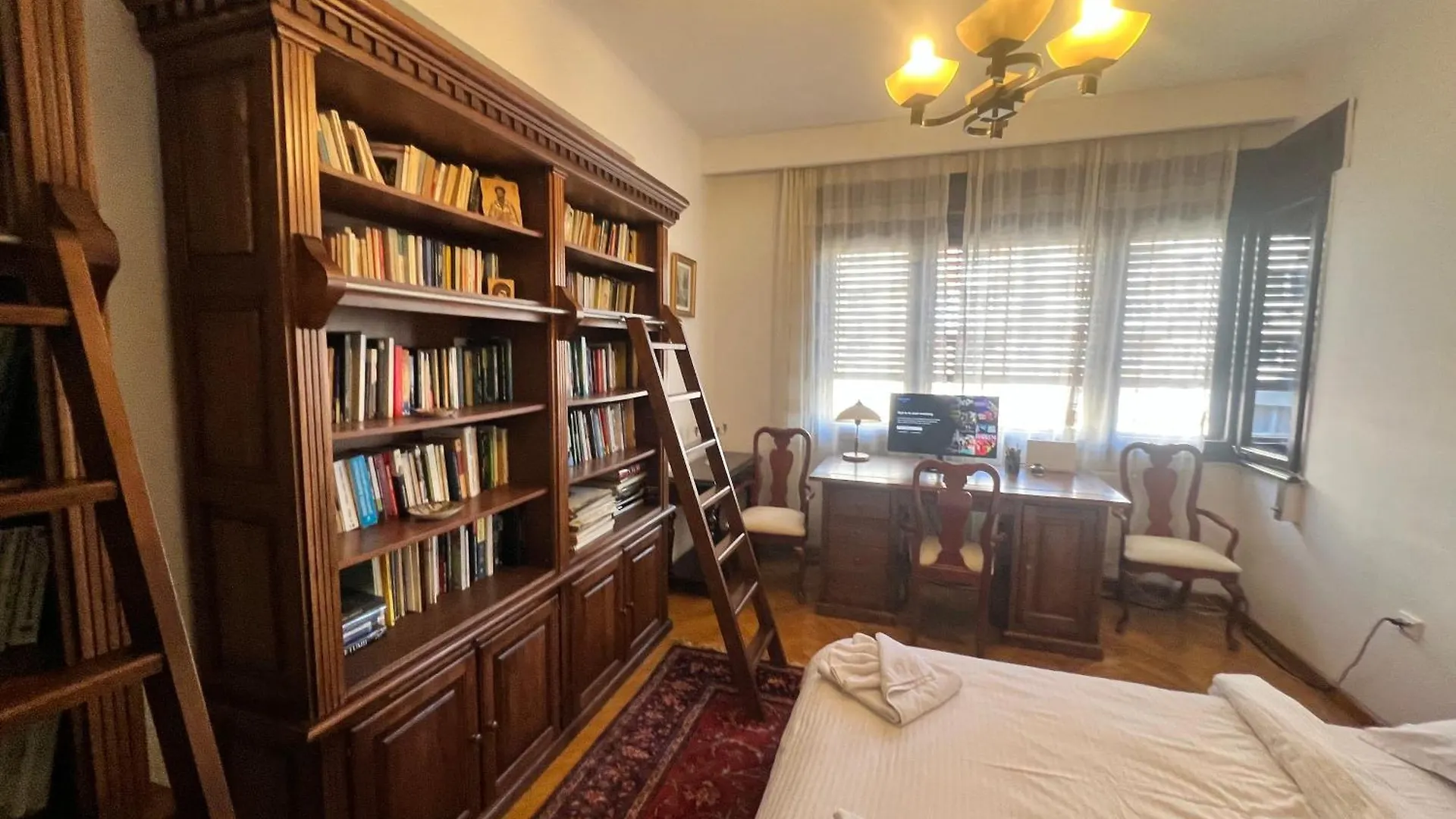 Unique Apartment In The Heart Of The City Bucureşti
