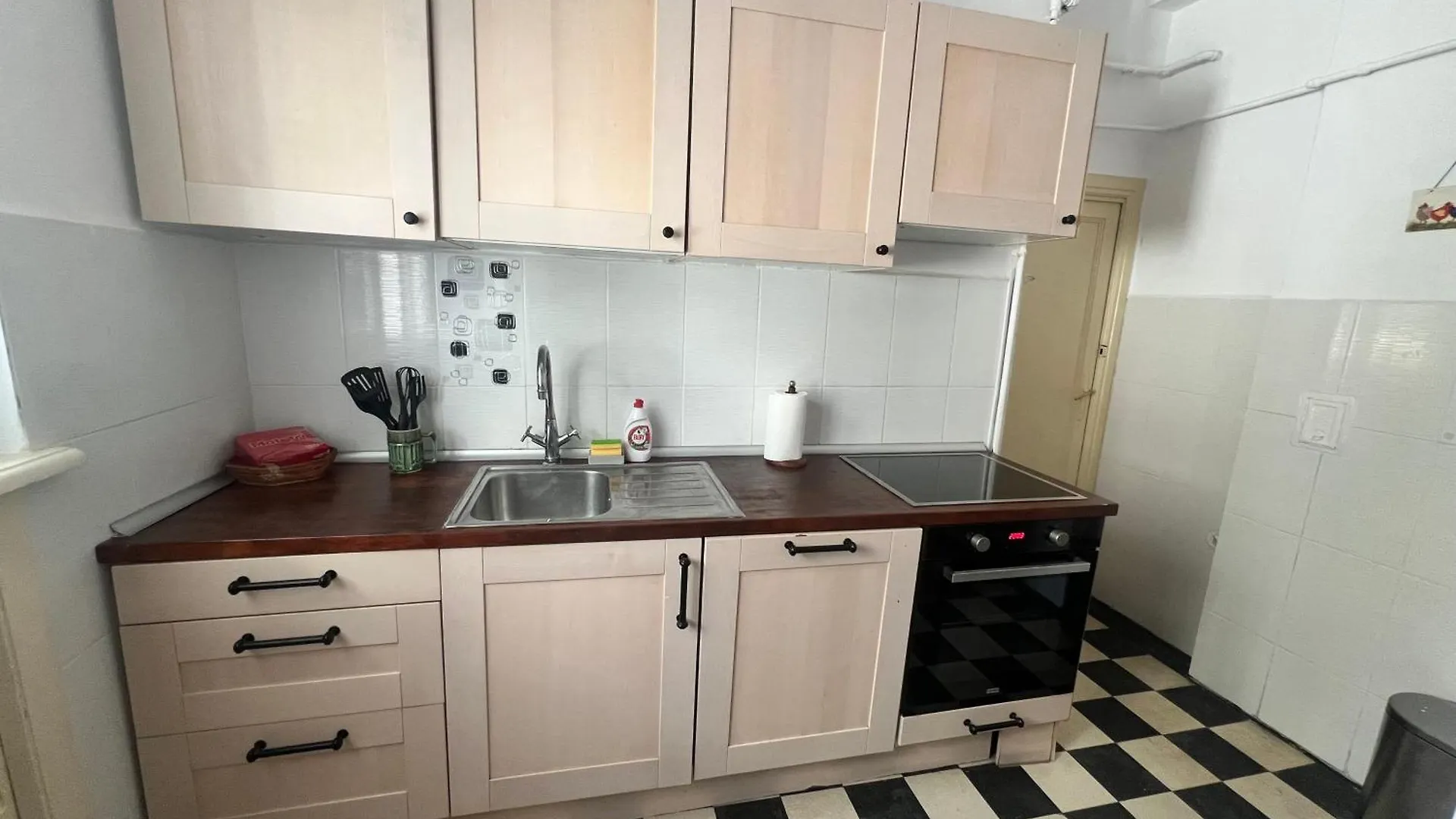 Unique Apartment In The Heart Of The City Bucharest