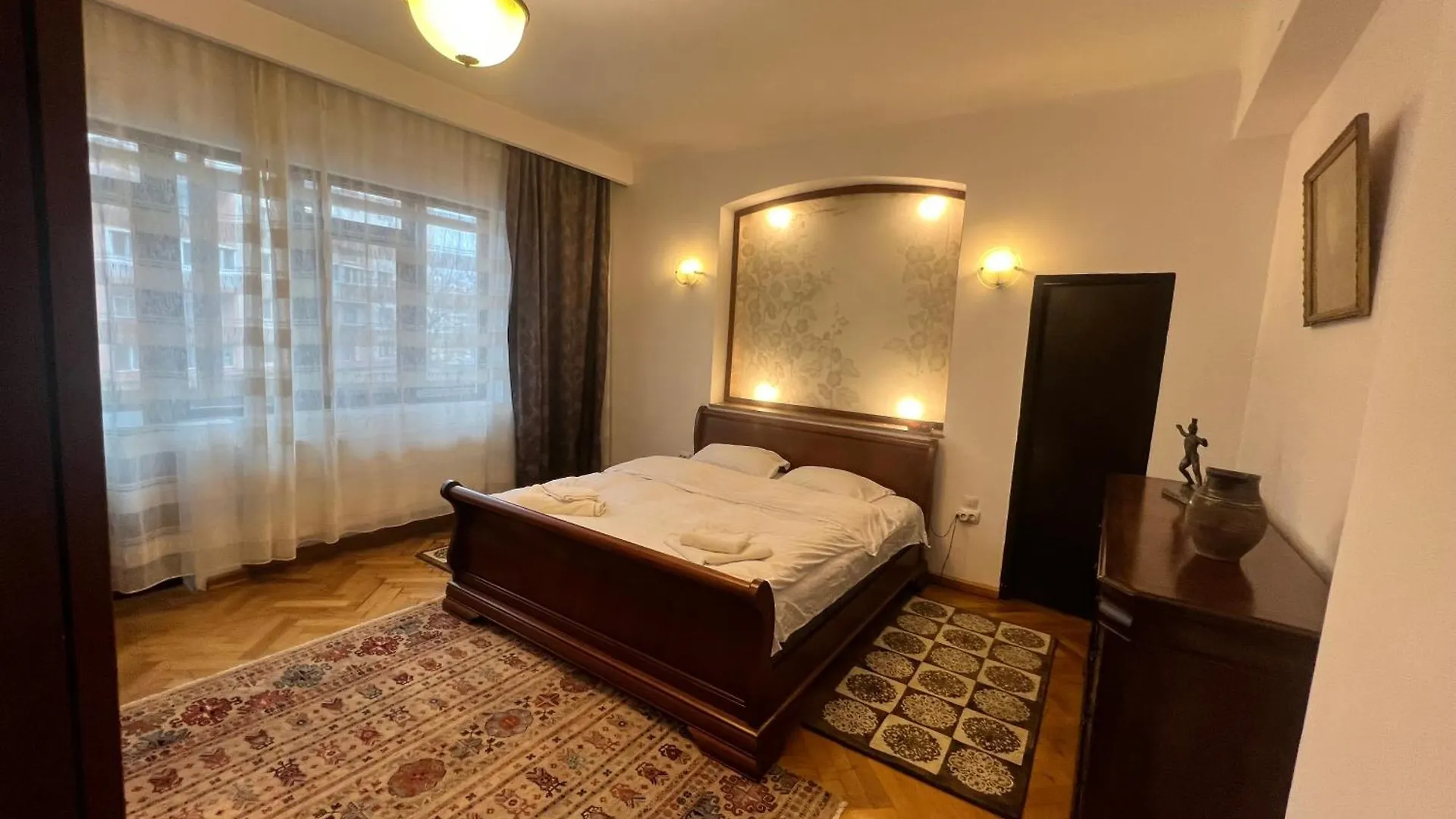 Unique Apartment In The Heart Of The City Bucharest Romania